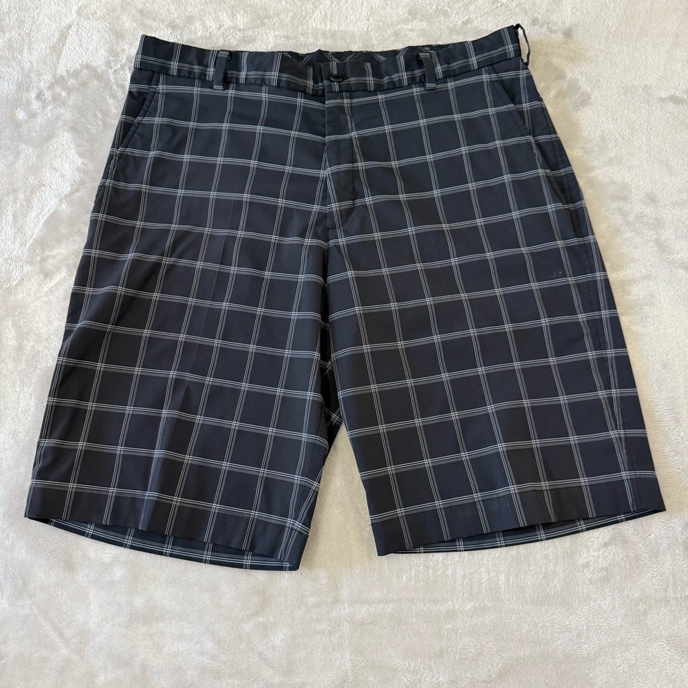 Nike Golf Shorts Mens 36 Gray‎ Plaid Flat Front Performance Athletic
